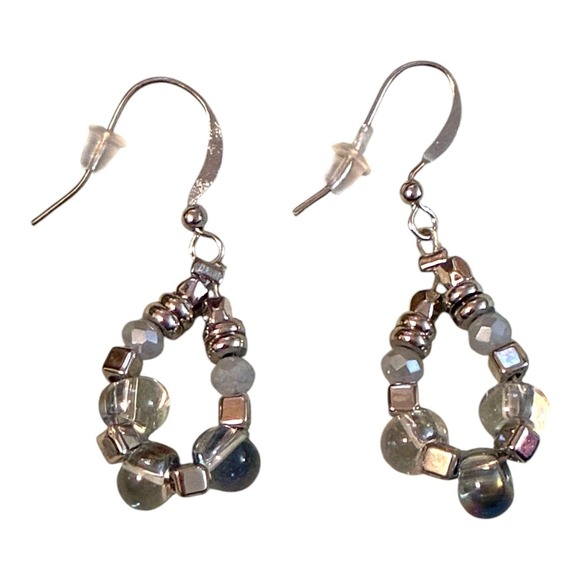 Jewelry - Vintage NOS Sample Beaded Teardrop Drop Earrings Silver Tone Iridescent Grey New
